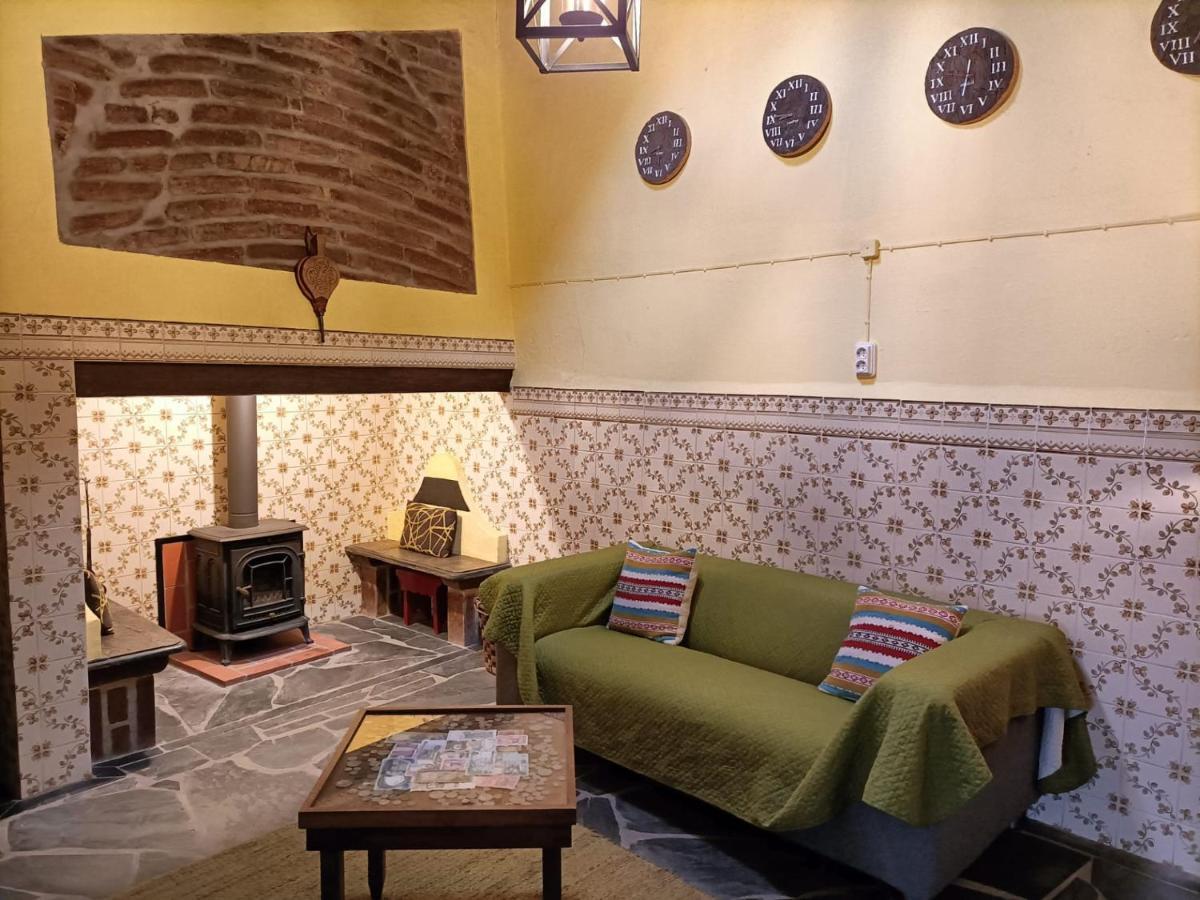 Casa Do Beco Villa มอนซาราซ ภายนอก รูปภาพ