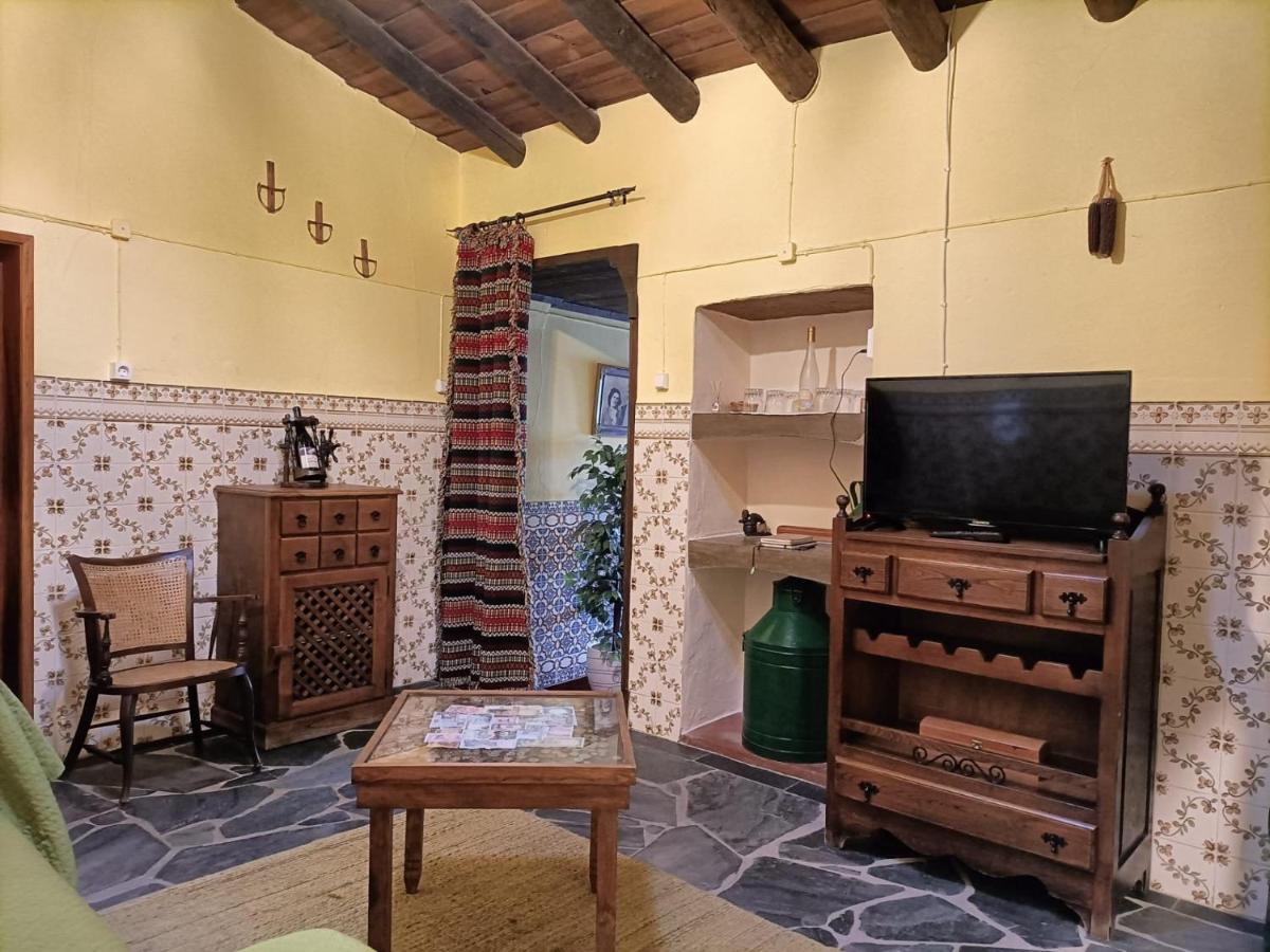 Casa Do Beco Villa มอนซาราซ ภายนอก รูปภาพ